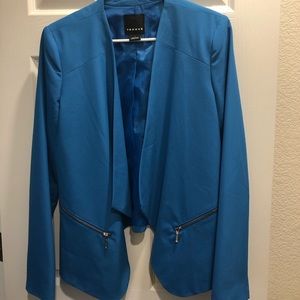 Beautiful blue! Blazer.